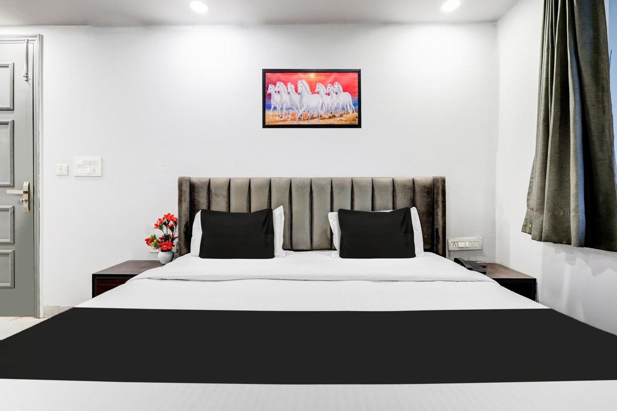 Hotel Super Collection O Shalimar Bagh Delhi  Exterior foto